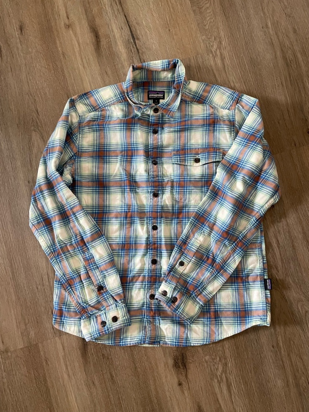 Men’s button up Patagonia